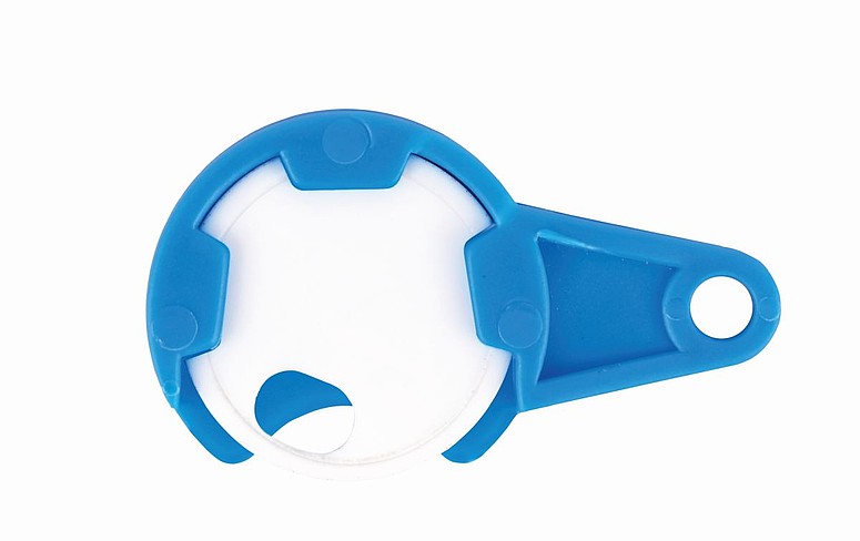MALFI Plastový žeton do vozíku s přívěskem na klíče, modrý