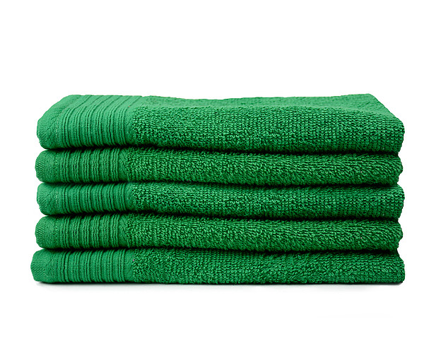 Malý ručník ONE CLASSIC 30x50 cm, 500 gr/m2, tmavě zelená
